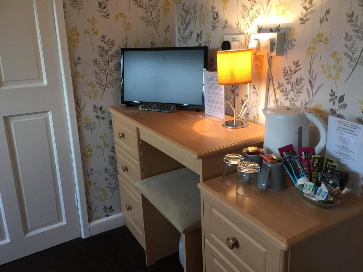 Whitecliff Guest House Weymouth Zewnętrze zdjęcie