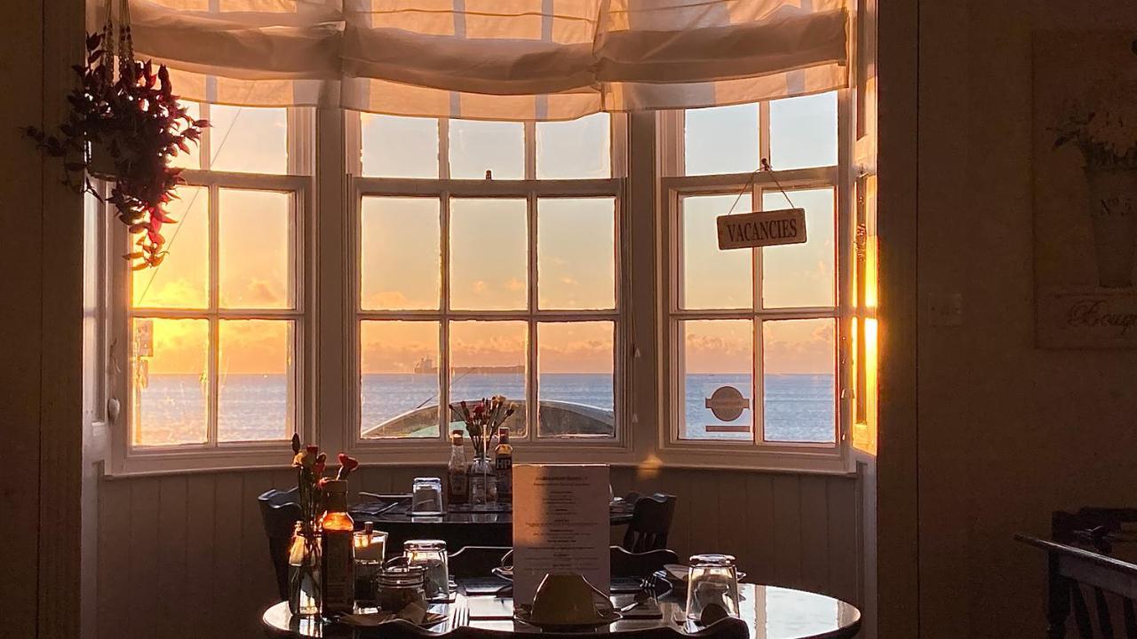 Whitecliff Guest House Weymouth Zewnętrze zdjęcie