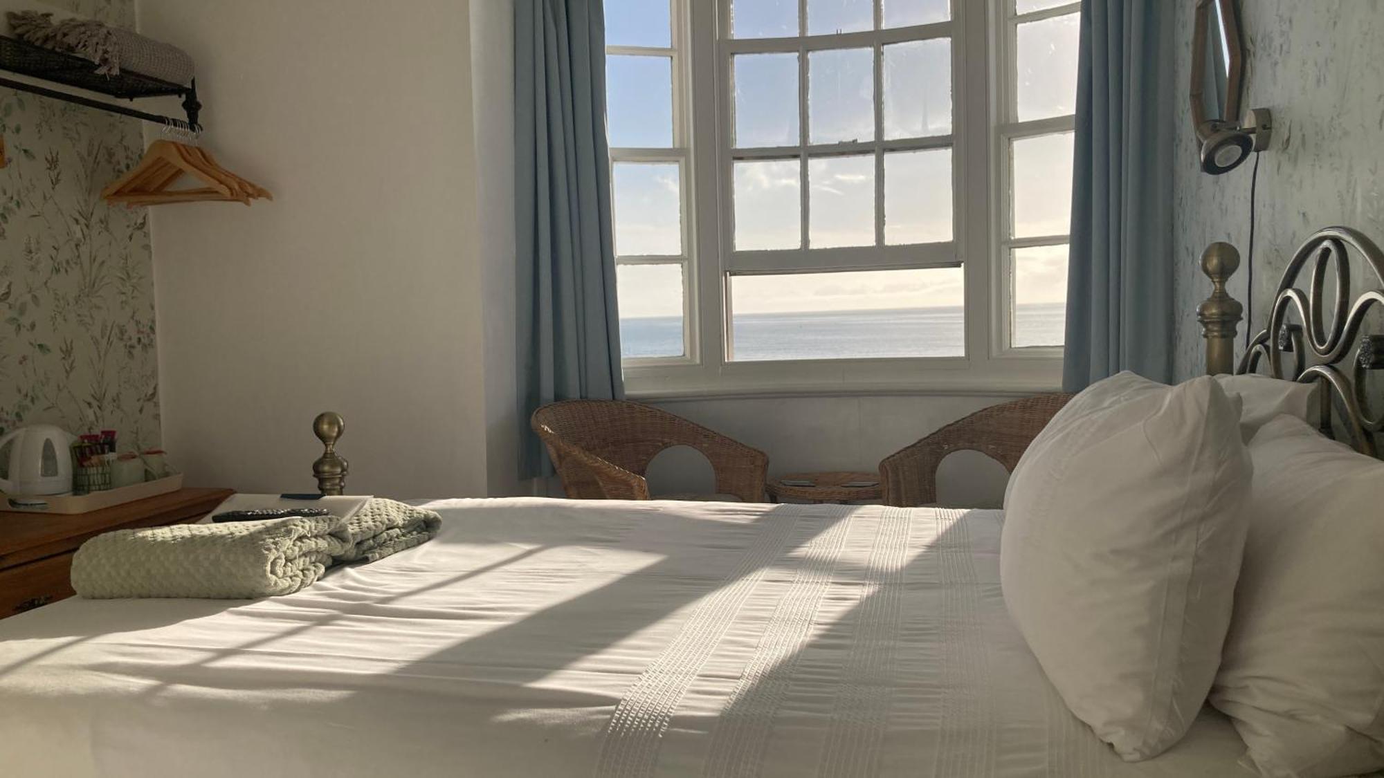 Whitecliff Guest House Weymouth Zewnętrze zdjęcie