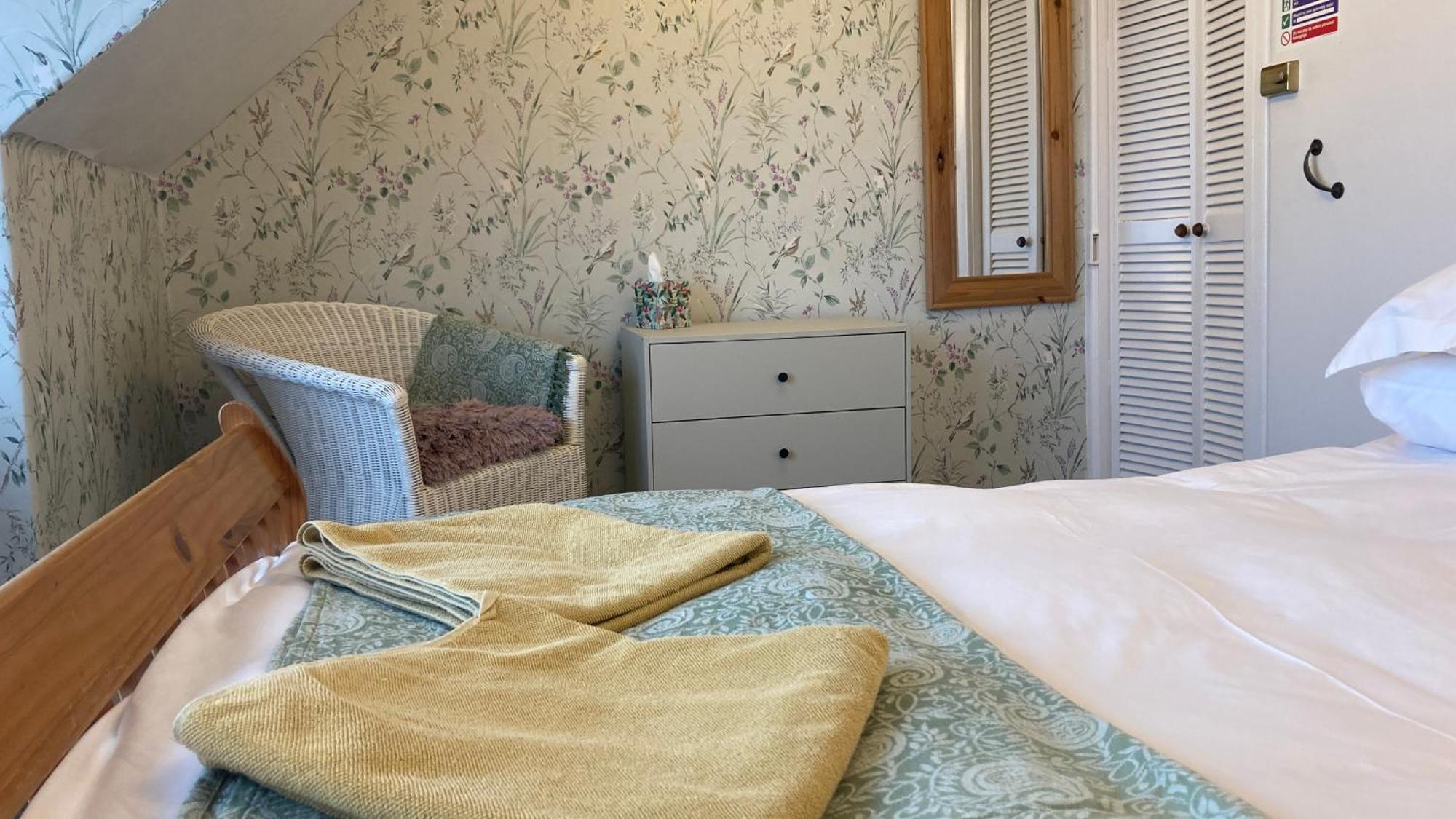 Whitecliff Guest House Weymouth Zewnętrze zdjęcie